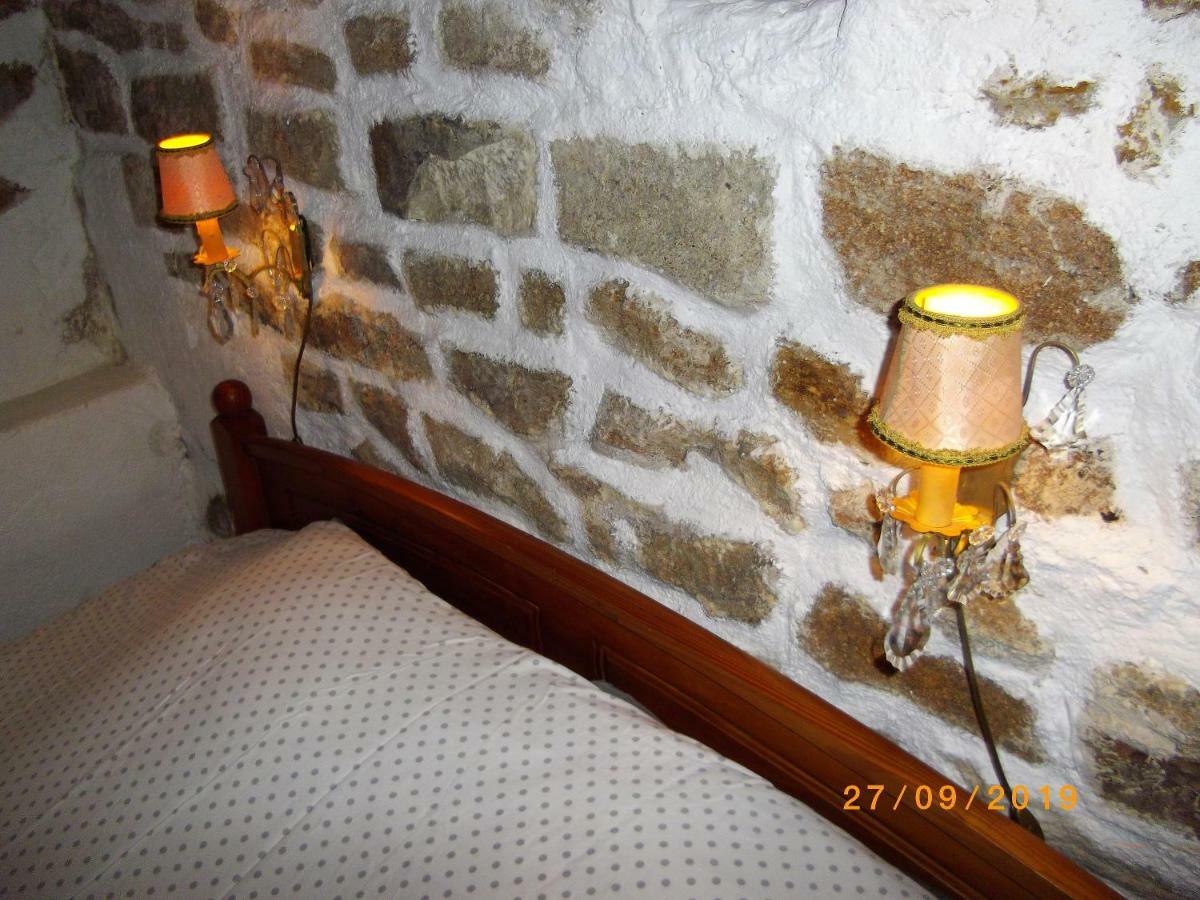 Bed and Breakfast Dependance Du Moulin Galuzot Saint-Vallier  Zewnętrze zdjęcie